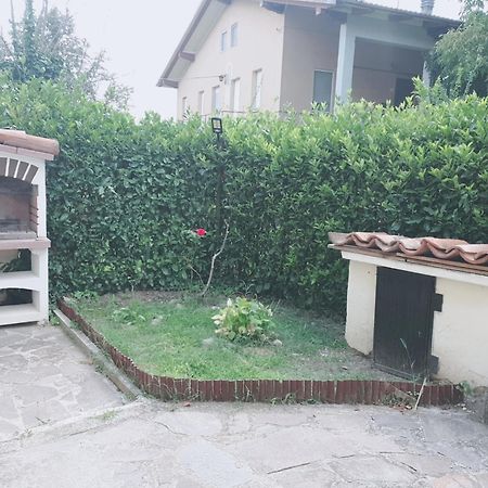 Casa Vacanze Mingos Lodio Di La Carpineta Exterior foto
