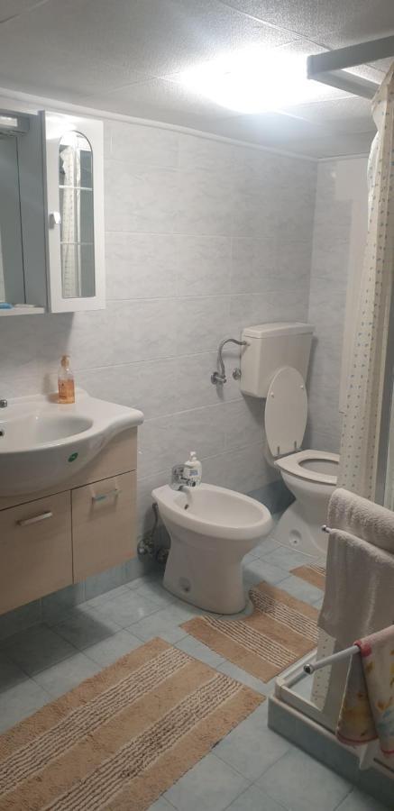 Casa Vacanze Mingos Lodio Di La Carpineta Exterior foto